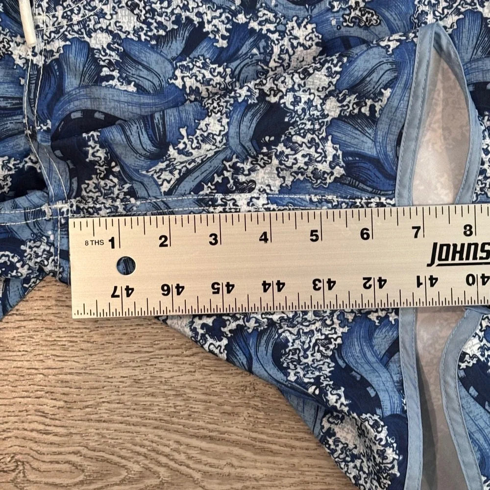 Johnnie-O Swim Trunks Mens Large Blue Wave Print Board Shorts Beachwear Casual